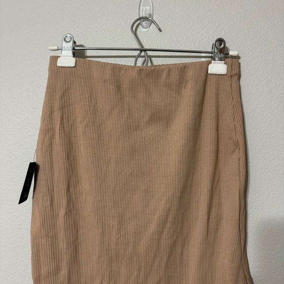 Lulu’s Set For Life Tan Bodycon Midi Skirt—M - Picture 8 of 12